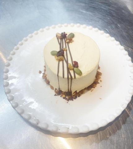 劉晏純 - 太妃糖香蕉巧克力核桃蛋糕