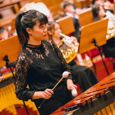 提供音樂廳服務的專家Blair