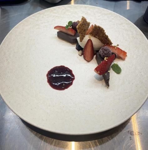 劉晏純 - 巧克力塔