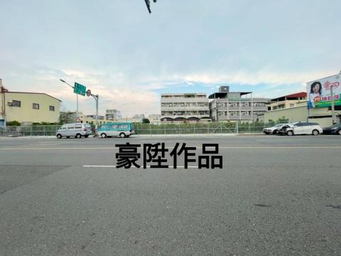 豪陞企業行 - 簡易式鍍鋅角鐵圍籬固定價位以及團隊施作