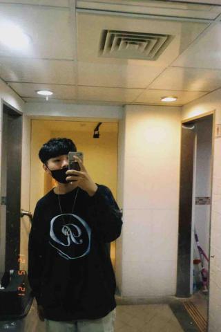 提供營養學服務的專家洪羽杰