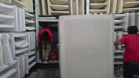 周致立 - 國立海洋大學 隔音門送測