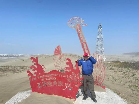 弘旅台灣 - 也曾經帶著86歲的老人環島，人只要還能動，請繼續熱愛這片土地。