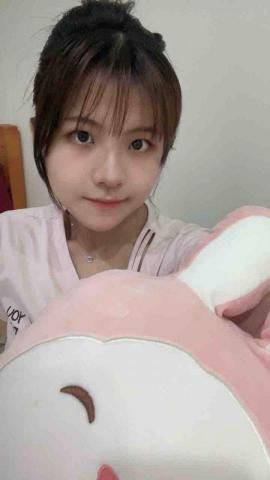 提供配音服務的專家彤彤