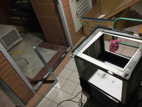 泓棋冷凍冷氣空調工程行 - 窗型冷氣舊換新