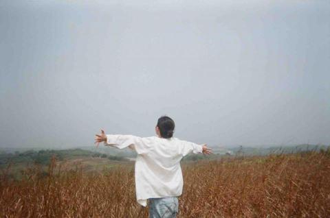 提供樓梯扶手修理服務的專家廖芯妤