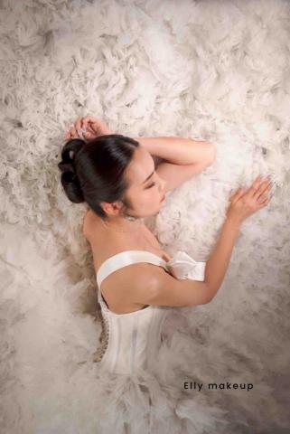 Elly彩妝整體造型工作室 - 