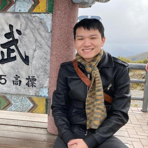 提供python課程高雄服務的專家王昱詠