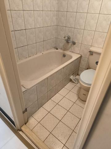 品瀚拆除工程 - 桃園龜山周宅浴缸拆除，做乾澀分離