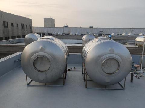 仁水水電工作室 - 水塔維修 仁水水電工作室 - 水塔維修