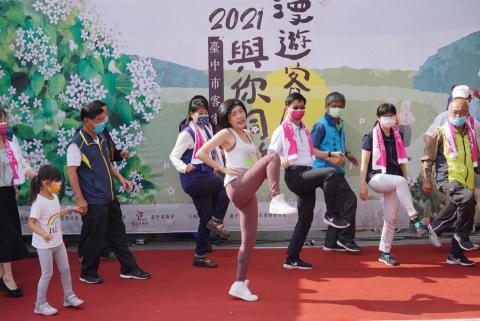 張以青 - 2021 台中市客家桐花季 漫遊客庄與你桐樂 開場暖身教練