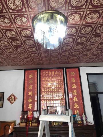 陳正和 - 更換水晶吊燈