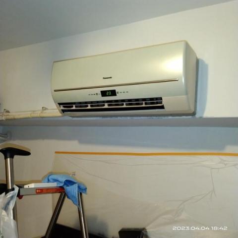 葆秀有限公司 - 分離式冷氣機清洗