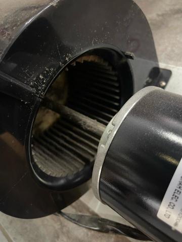 潔淨屋家電居家清潔 - 吊隱式冷氣清潔