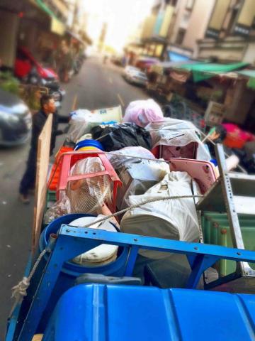 台中阿榮大型廢棄傢俱清運（居家水電） - 