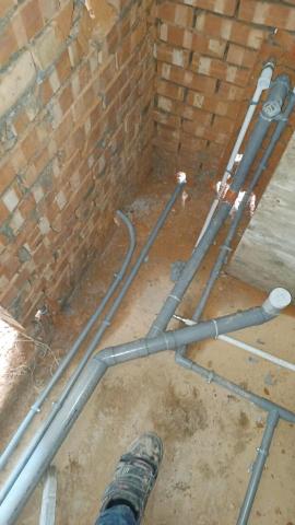 豪威工程團隊 - 住家衛浴新增管線更新