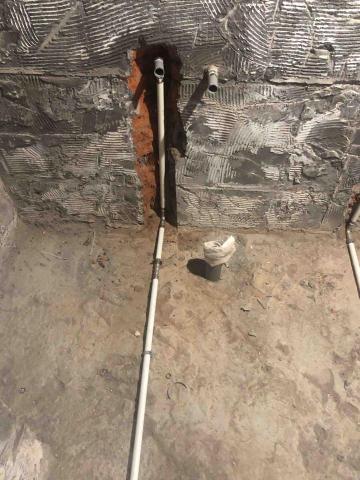 武英水電維修 - 淋浴熱水管配著