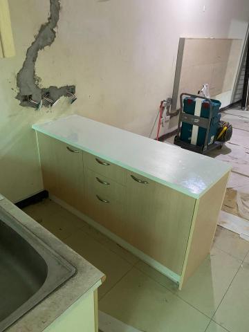 許小旭 - 廚具吧檯
