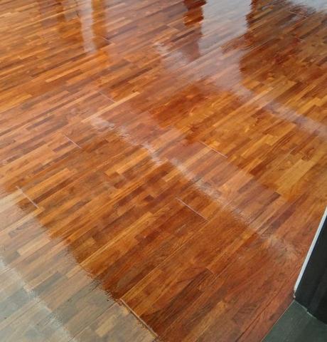 木元素地板裝潢行 - 拋光重新上漆