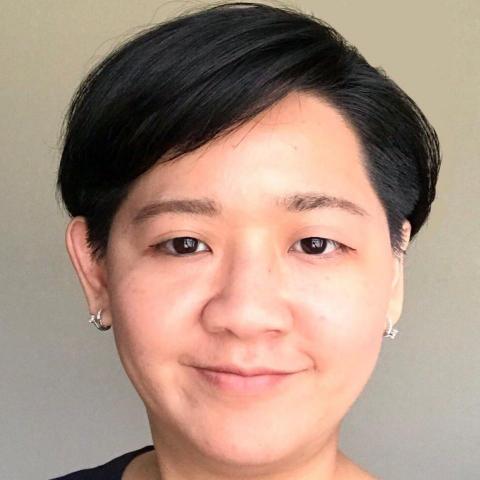 提供台北流行音樂中心服務的專家黃詠恩