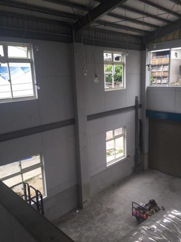 嶸鋒工程行 - 土城廠房 新作單層單面9mm矽酸鈣隔間牆及包柱-1 嶸鋒工程行 - 土城廠房 新作單層單面9mm矽酸鈣隔間牆及包柱-1