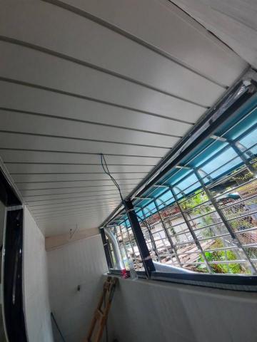 嶸鋒工程行 - 後陽台施作 防颱型100mm鋁企口天花板 嶸鋒工程行 - 後陽台施作 防颱型100mm鋁企口天花板