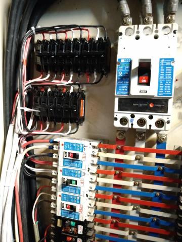 陳于仁 - 商場新增冷氣空調電源系統開關