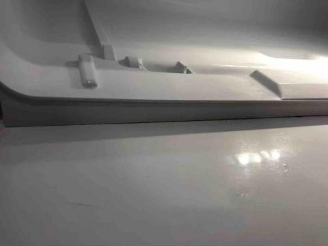 阿鴻到您家 - 冰箱內部清潔零件組