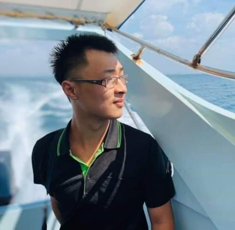 提供店面服務的專家黃柏誠室內裝潢