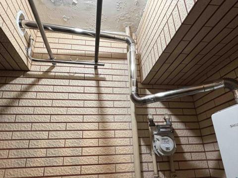 瓦斯器具 衛浴設備 安裝 維修 批發 救火兄弟 - 強制排氣管 依照現場需求 配置 瓦斯器具 衛浴設備 安裝 維修 批發 救火兄弟 - 強制排氣管 依照現場需求 配置