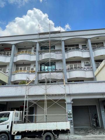 誠祐鷹架工程行 - 房屋外牆油漆-施工架搭設