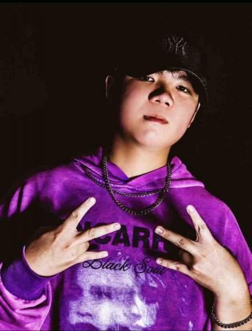 提供錄音服務的專家游中維