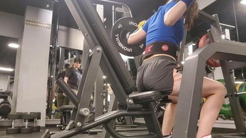 +賴lv0989760989 - 硬舉