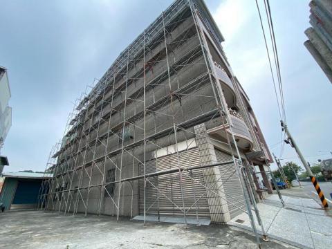 誠祐鷹架工程行 - 房屋外牆穿鐵衣-施工架搭設