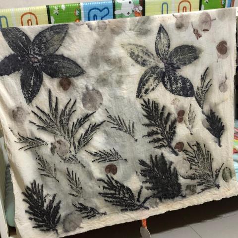 提供染黑髮服務的專家廖翊鈞