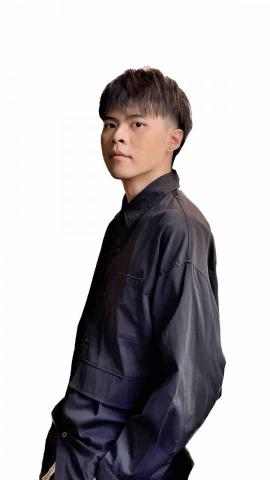 提供浩鼎服務的專家國中自然&mdash;許浩自然