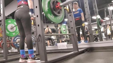 +賴lv0989760989 - 硬舉