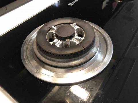 阿鴻到您家 - 瓦斯爐台清潔後