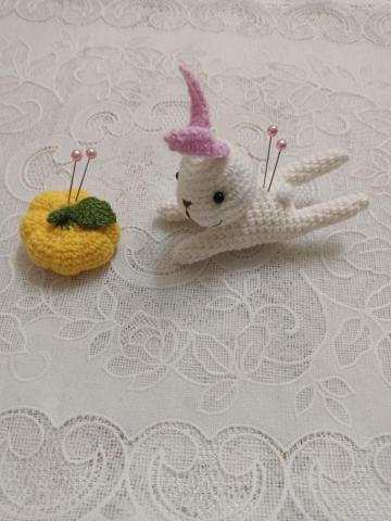 蝶花居(Louisa) - 南瓜、小兔針插 蝶花居(Louisa) - 南瓜、小兔針插