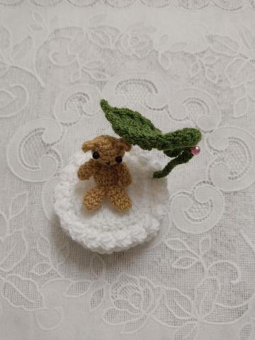 蝶花居(Louisa) - 芋葉小熊針插 蝶花居(Louisa) - 芋葉小熊針插