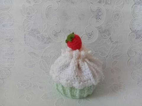 蝶花居(Louisa) - 草莓奶油蛋糕束口袋 蝶花居(Louisa) - 草莓奶油蛋糕束口袋