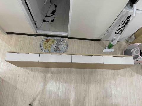 職人傢俱組裝 - 6/4汐止施工的書桌及吊櫃-書桌(未上牆)