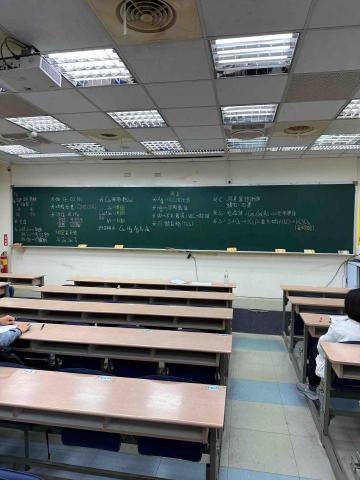 台北超峰自然名師團隊、 新竹光與言教育團隊-蕭茂 - 