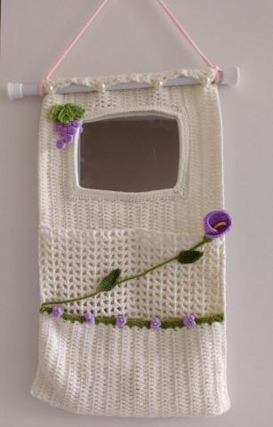 蝶花居(Louisa) - 葡萄海芋鏡子壁掛 蝶花居(Louisa) - 葡萄海芋鏡子壁掛