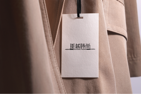 Yvonne - Brand design Yvonne - Brand design