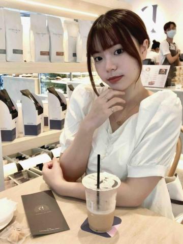 提供jlptn5服務的專家洪雅婷