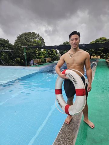 RT Swim 台北小鯨鯊游泳學院 - 水上安全防溺的知識宣導與技巧訓練 RT Swim 台北小鯨鯊游泳學院 - 水上安全防溺的知識宣導與技巧訓練