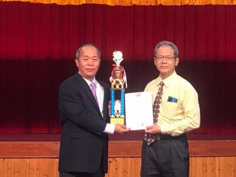 光明  傳統整復推拿 - 頭薦調理技術大賽 榮獲金牌獎