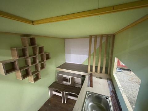 宗霖 - 露營車改裝