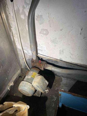 光耀水電工程行 - 抽水馬達運作太大聲也老舊了